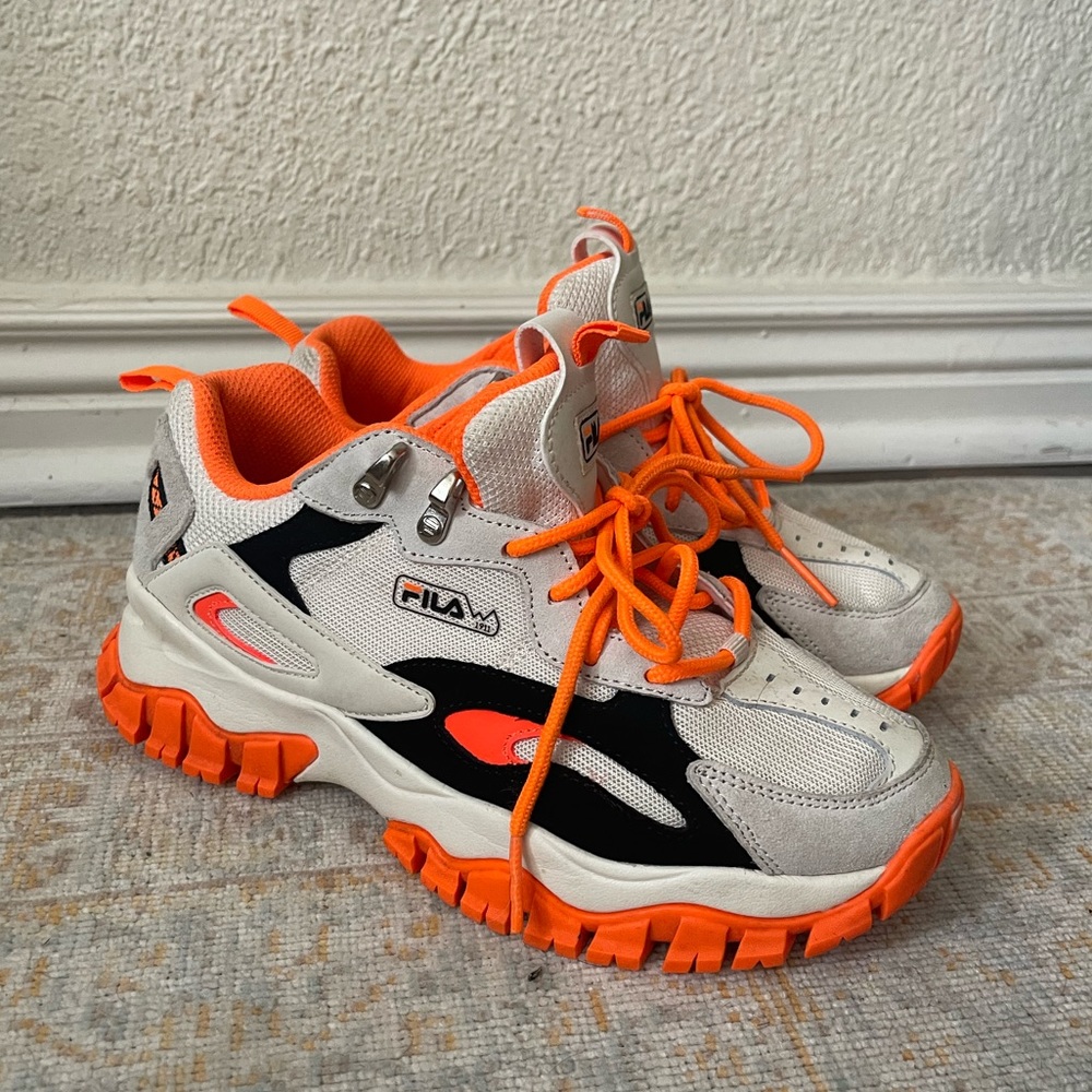 FILA, retro, “dad” sneakers